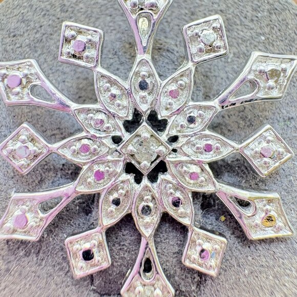 VTG Sterling Silver 925 Illusion Stone Snowflake Pendant Size 0.75" Length - Picture 2 of 10